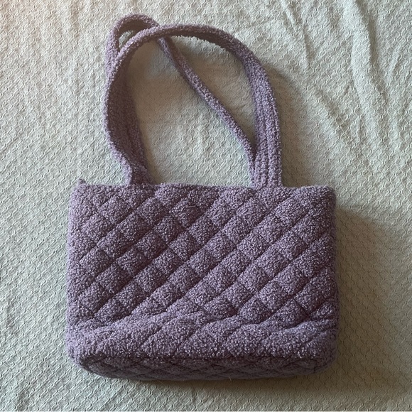 Vera Bradley Sherpa Teddy Tote - Picture 2 of 3